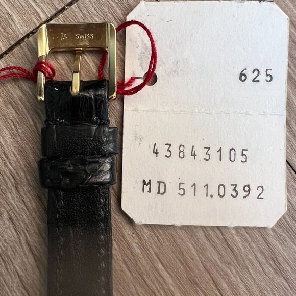 Vintage Omega De Ville Yellow Gold Dial Ladies Watch - NEW in original box - Picture 12 of 15